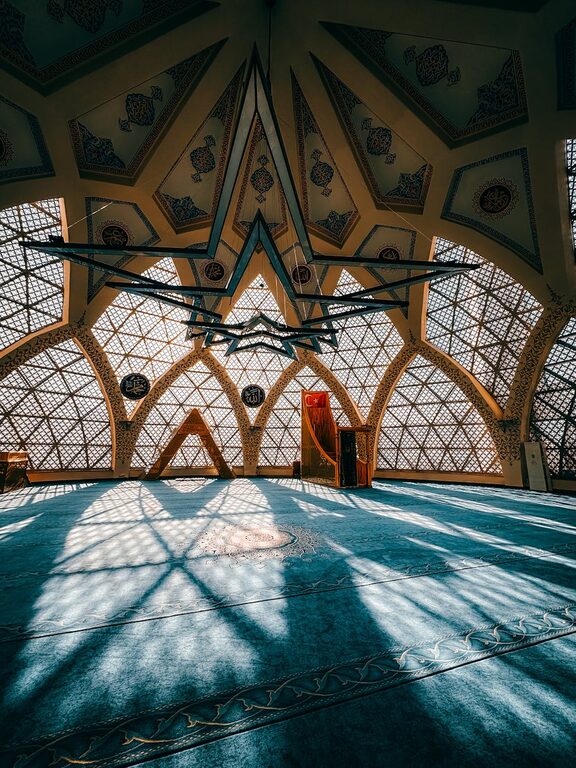 How to Start a Basic Skincare Routine for a Healthy Glow